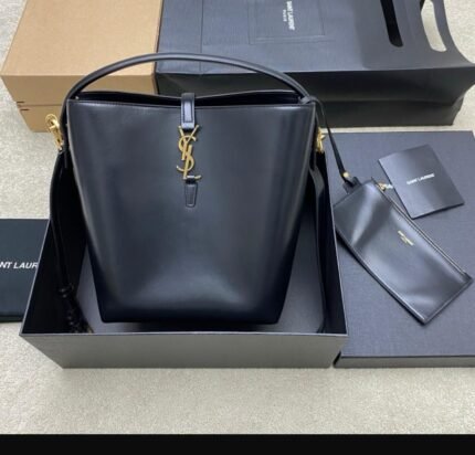 Saint Laurent Le 37 Bucket Bag - Black