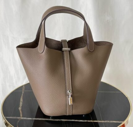 Hermès Picotin Lock 22 – Etoupe