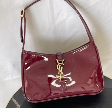 Saint Laurent Le 5 à 7 Hobo Bag – Burgundy