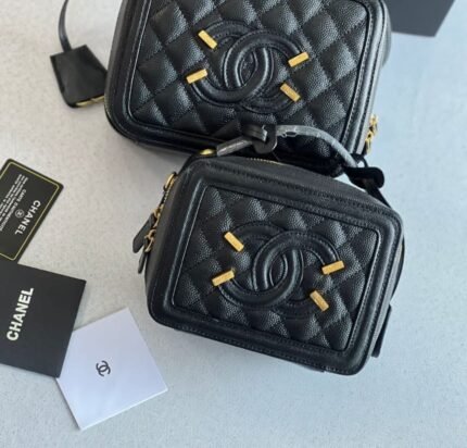 Chanel CC Filigree Vanity Case in Black – Classic Chanel with a Structured Twist