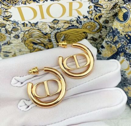 30 Montaigne Earrings in gold-finish metal
