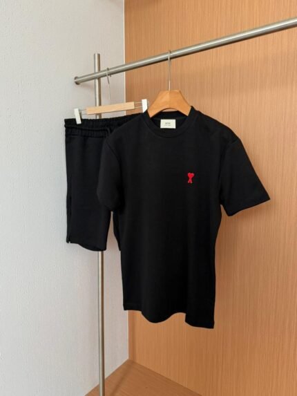 AMI Paris "Ami de Coeur" Essentials Set