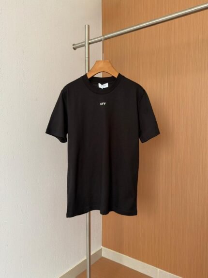 Midnight Black™ Collage Arrow Oversized Tee