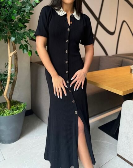 Elegant Noir Button Maxi Dress